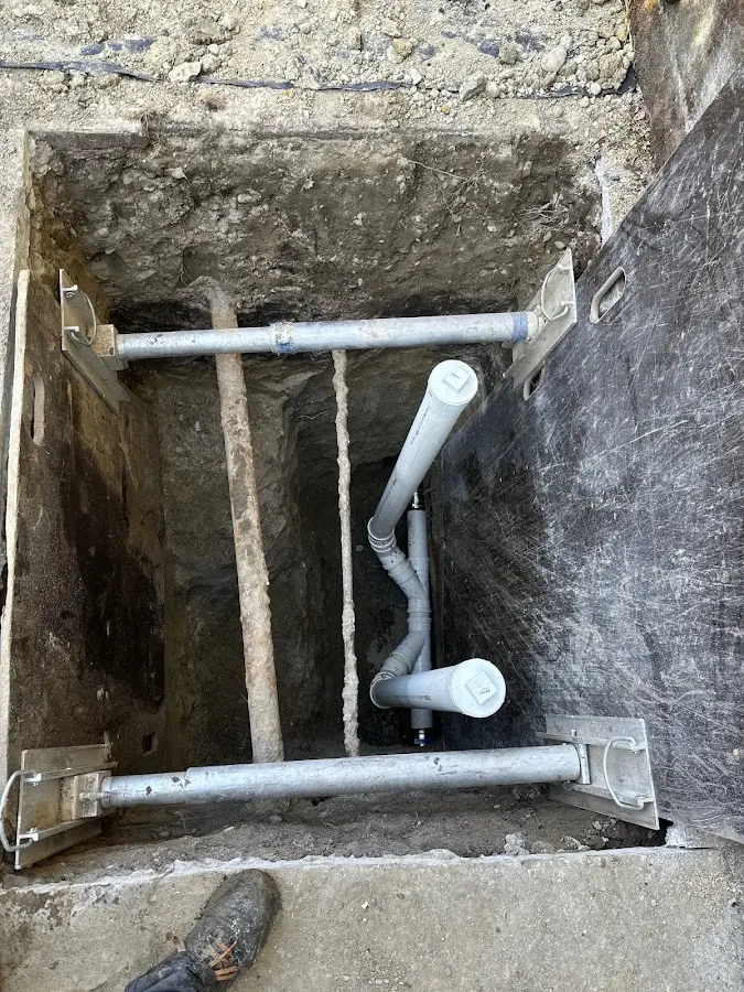Experienced plumber completing Gas Line Repair work in Springdale
